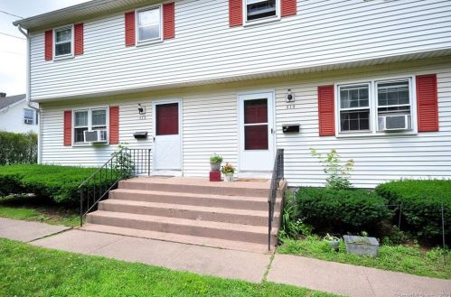 512 Parker St, Manchester, CT 06042-2367