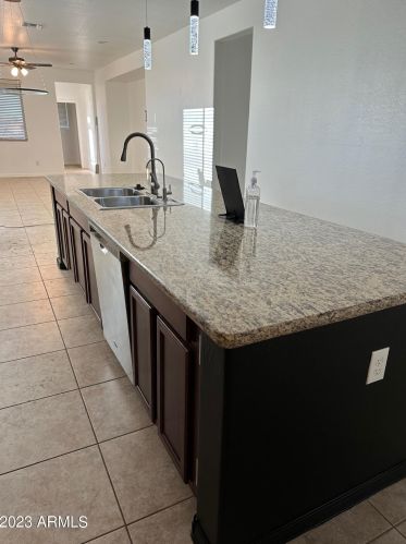 41650 Elm Dr, Maricopa AZ  85138-9500 exterior