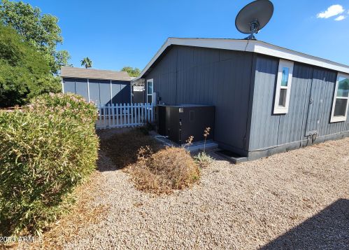19802 32nd St, Phoenix AZ  85050-3509 exterior