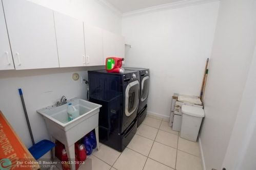 3511 145th Ave, Hollywood FL  33027-3726 exterior