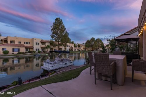 1321 Clear Spring Dr, Gilbert AZ  85233-6601 exterior