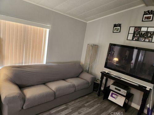 415 Shawnee Rd, Perris CA  92570-1737 exterior