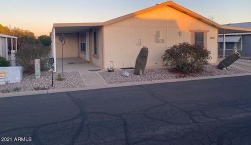 40597 Bogey Dr, San Tan Valley, AZ 85140-8511