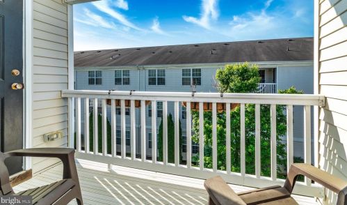 120 Lionheart Ln, West Deptford, NJ 08086-2253