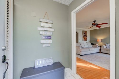 3249 Oregon Ave, Long Beach, CA 90806-1211