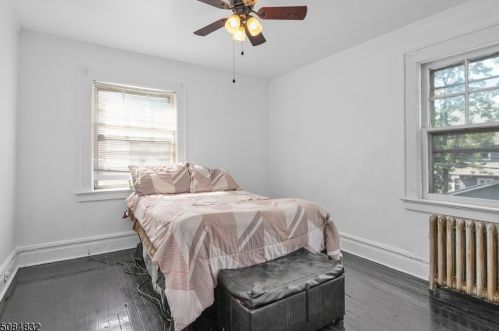 42 Park End Pl, East Orange NJ  07018-1113 exterior