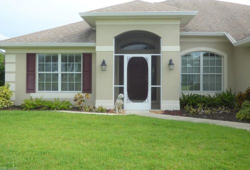 2312 26th Ter, Cape Coral, FL 33914-3901