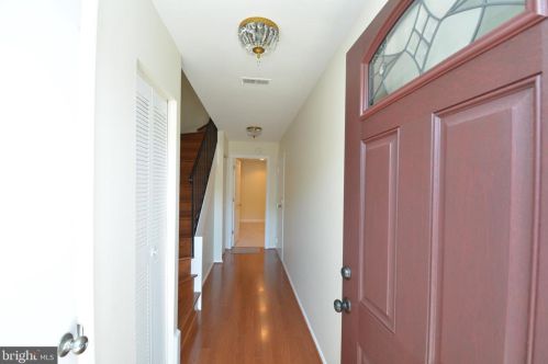 1812 Valley Ter, Washington, DC 20032-4629
