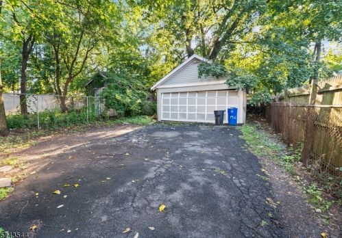 134 Maple Ave, Irvington, NJ 07111-4217