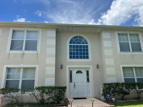1142 Floresta Dr, Fort Pierce FL  34983-2758 exterior