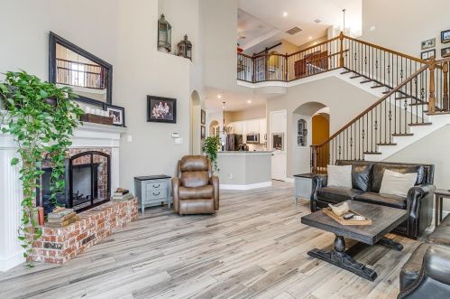 3133 Myrtice Dr, Lewisville TX  75022-0968 exterior