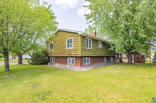 3402 Outer Dr, Hibbing MN 55746-2659 exterior