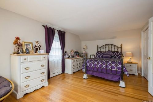 215 Croton Dam Rd, Crotonville NY  10562-2106 exterior