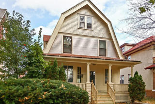 2118 52nd St, Milwaukee WI  53208-1135 exterior