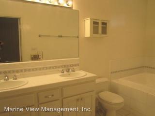 1012 The Strand, Manhattan Beach CA  90266-5437 exterior