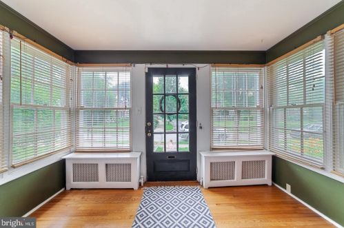 711 Coverdale Rd, Wilmington, DE 19805-2808