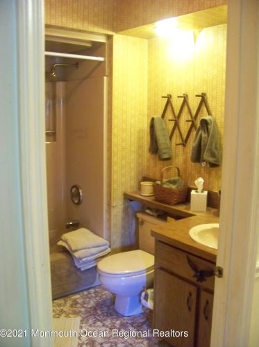 2212 Lacey Rd, Lacey NJ  08731-4316 exterior