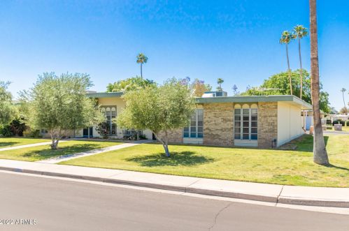 13240 100th Ave, Sun City, AZ 85351-2820