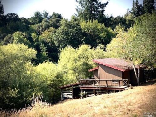 3431 Burnside Rd, Sebastopol CA  95472-9139 exterior