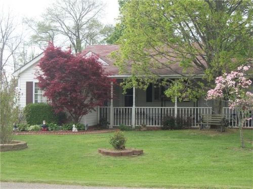 382 Ceylon Rd, Fairdale, PA 15320-1354