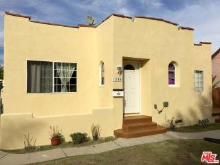1743 Browning Blvd, Los Angeles, CA 90062-1302