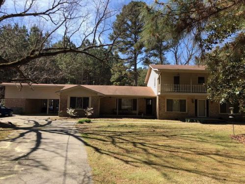 9481 Giles Rd, Linden, NC 28356-9328