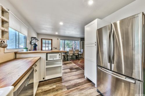 2530 William Ave, South Lake Tahoe CA  96150-7636 exterior