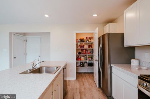 30 Dyer Dr, Camden-Wy DE  19934 exterior