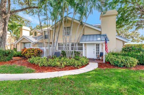 1104 Copley Ct, Boynton Beach, FL 33436-9030