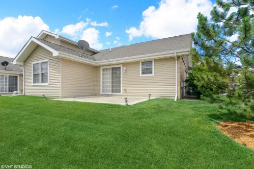 10719 Maple Ln, Dyer IN  46373-8425 exterior