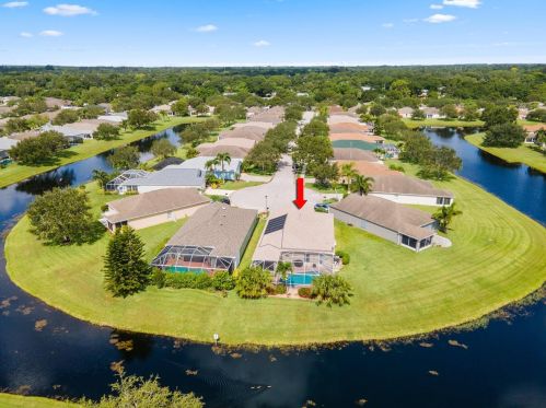 1390 9 Pl, Vero Beach FL 32960-2122 exterior