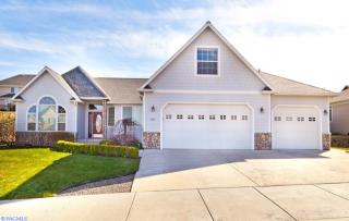 1105 Crestview St, Pullman, WA 99163-2014