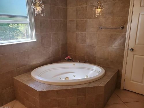 921 Wellington Ave, Lehigh Acres FL 33972-1318 exterior