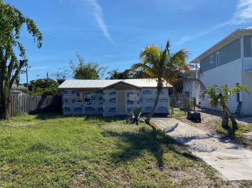 824 Lake Ave, Delray Beach, FL 33483-5935