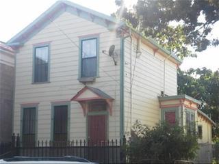 1111 Chester St, Oakland, CA 94607-1954