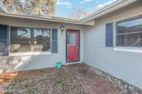 3448 Willis Dr, Titusville, FL 32796-4535