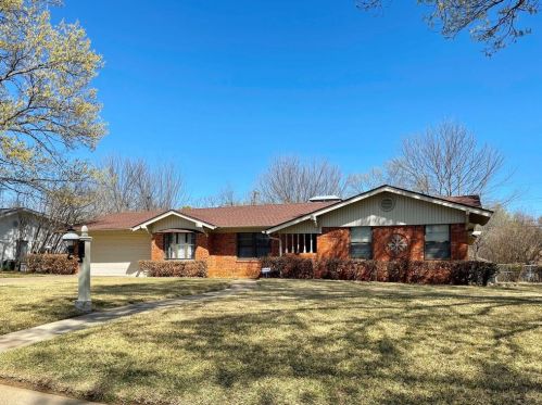 1300 Tulane Dr, Denton, TX 76201-1725