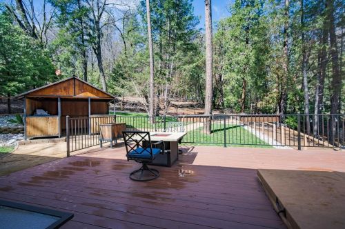 5752 Arrowhead Dr, Michigan Bluff CA  95631-9604 exterior