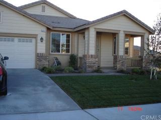 6975 San Bruno Ct, Fontana, CA 92336-5059