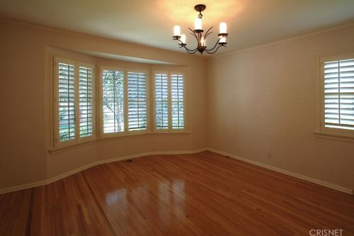 5513 Costello Ave, Van Nuys, CA 91401-5706