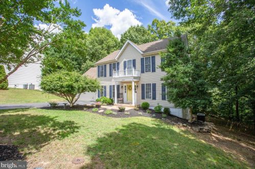 10203 Hampton Ln, Fredericksburg, VA 22408-5513