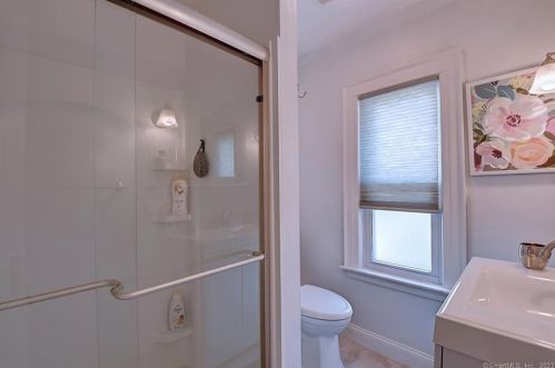 44 Newton Ter, Waterbury CT  06708-1919 exterior