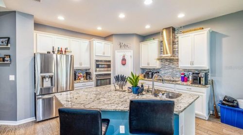 4427 Pne Gold Ave, Apopka FL  32712-6610 exterior