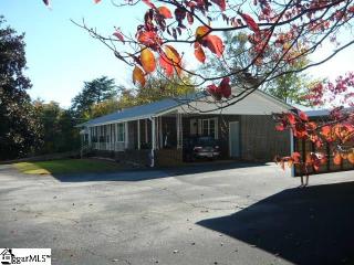 441 Woodall Mountain Rd, Pickens, SC 29671-9640