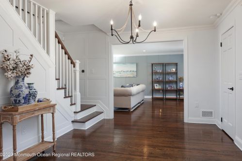 162 Borden Rd, Middletown NJ  07748-3050 exterior