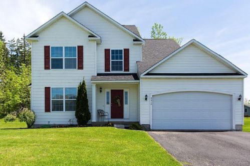9410 Birch Tree Rd, Brewerton, NY 13029-9460