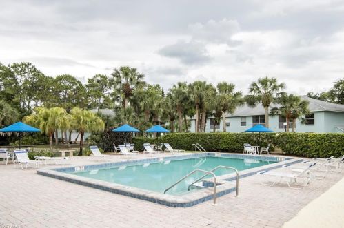 28220 Pine Haven Way, Bonita Springs FL  34135-6866 exterior