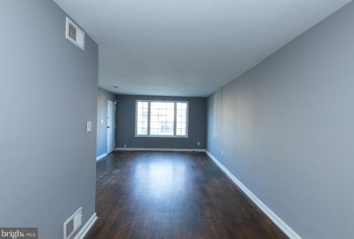 2316 Pitts Pl, Washington DC 20020-4923 exterior