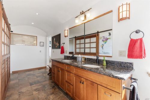 14240 Headlands Point Way, Mendocino CA  95460-9612 exterior