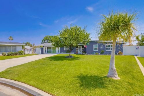 10415 Orchid Cir, Garden Grove, CA 92840-2013